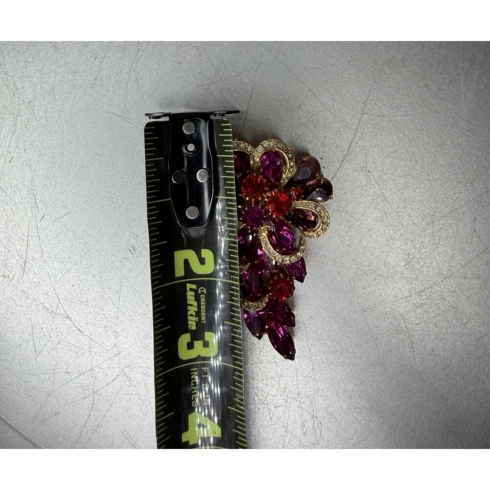 Vintage Gold Tone Purple Pink Red Big Rhinestone Large Flower Floral Pin Brooch - Picture 3 of 4